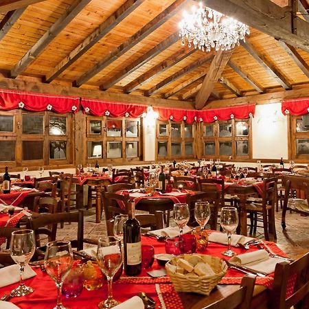 Готель Rifugio Del Firenze Ninfa Сестола Екстер'єр фото